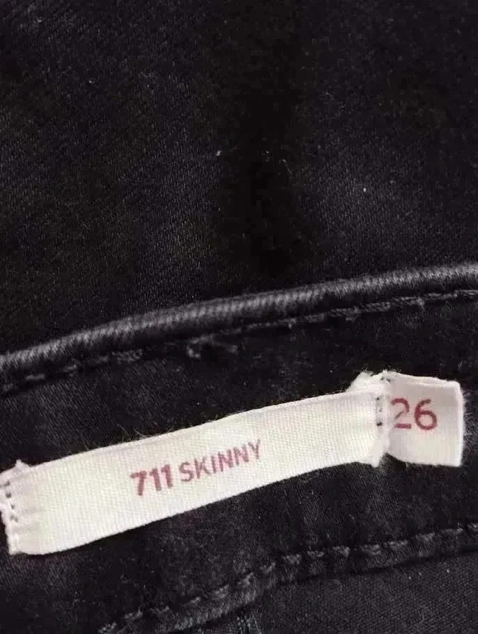 Levi's 711 skinny fit, high-rise stretch - deep black – photo 13
